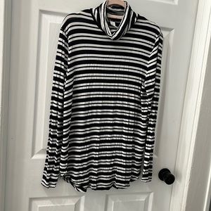 Old Navy striped turtleneck